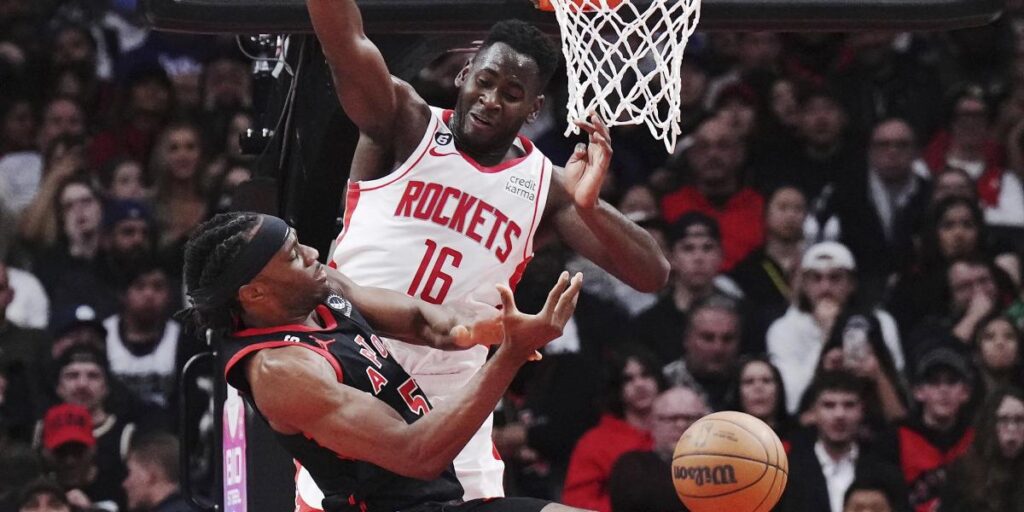 VanVleet resuelve para los Raptors el duro desafío de Garuba y sus Rockets