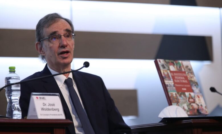 Woldenberg, el maestro político de Córdova: AMLO