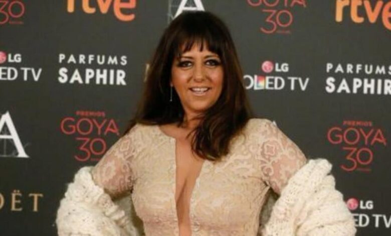 Yolanda Ramos se saca un pecho en plena actuación en el Wizink Center