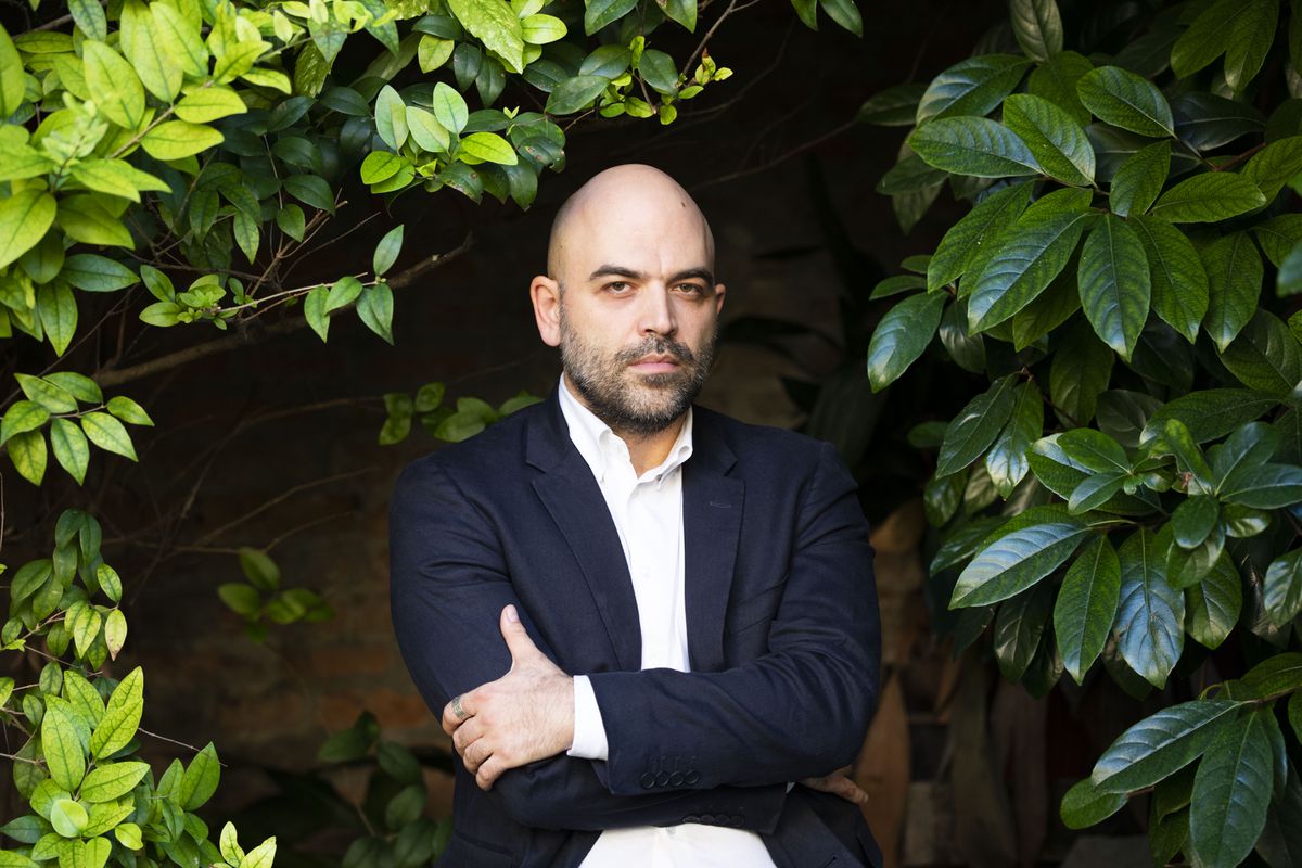 https://elpais.com/internacional/2022-11-15/saviano-tras-la-denuncia-de-meloni-por-llamarla-bastarda-todos-los-temores-con-este-gobierno-estaban-fundados.html