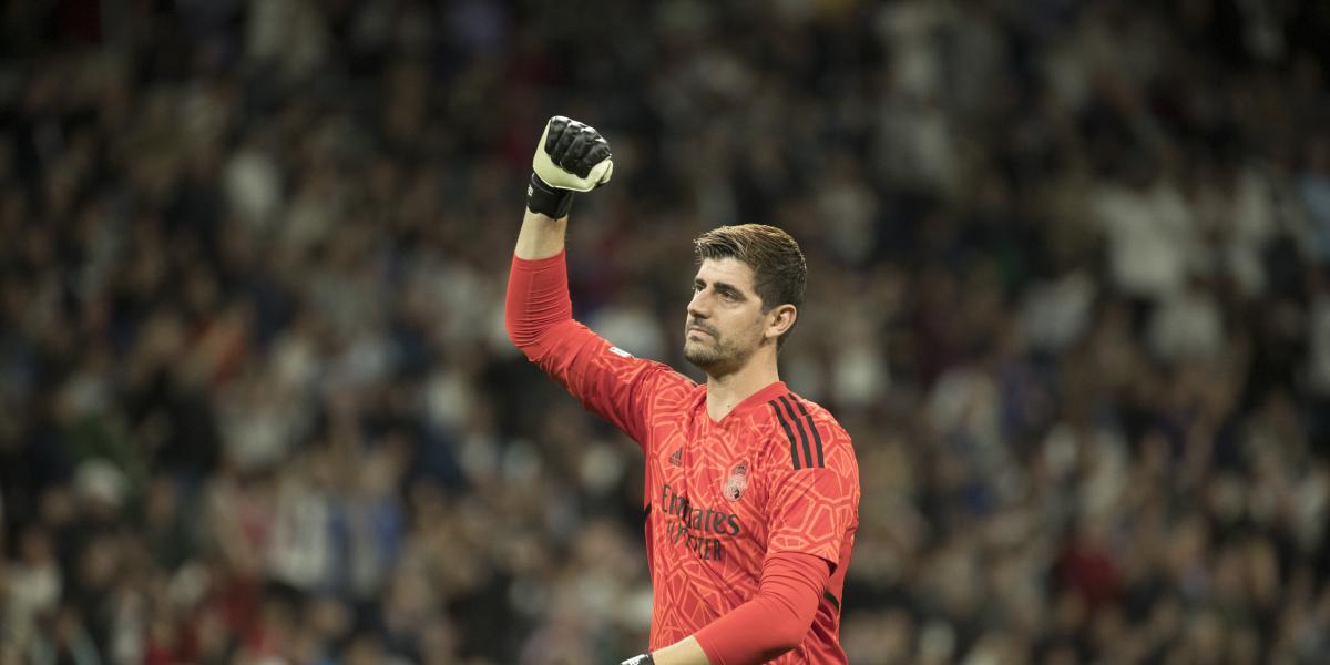 ¡Courtois le para un penalti a Juranovic!