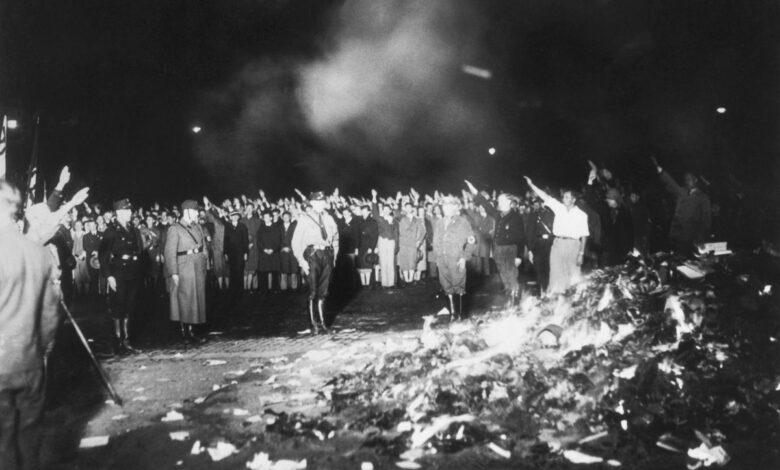 ¿Puede una novela de 1933 sobre el nazismo advertirnos sobre el auge de los totalitarismos en 2022?
