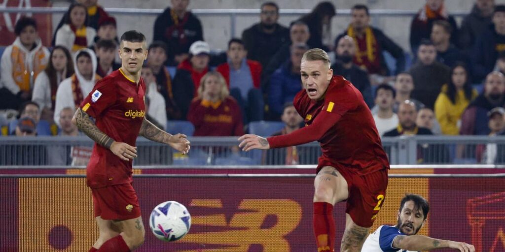 ¿Perdonará Mourinho al ''traidor'' Karsdorp?