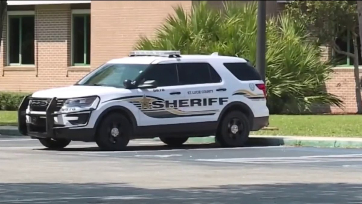 Policía hiere accidentalmente a su hija con un arma