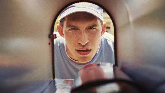 La serie de Netflix basada en hechos reales que cuenta la lucha de un joven contra una multinacional