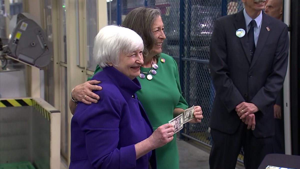 Presentan en Texas los nuevos billetes firmados por dos mujeres