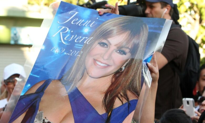 Recuerdan a Jenni Rivera en México a los 10 años de su muerte