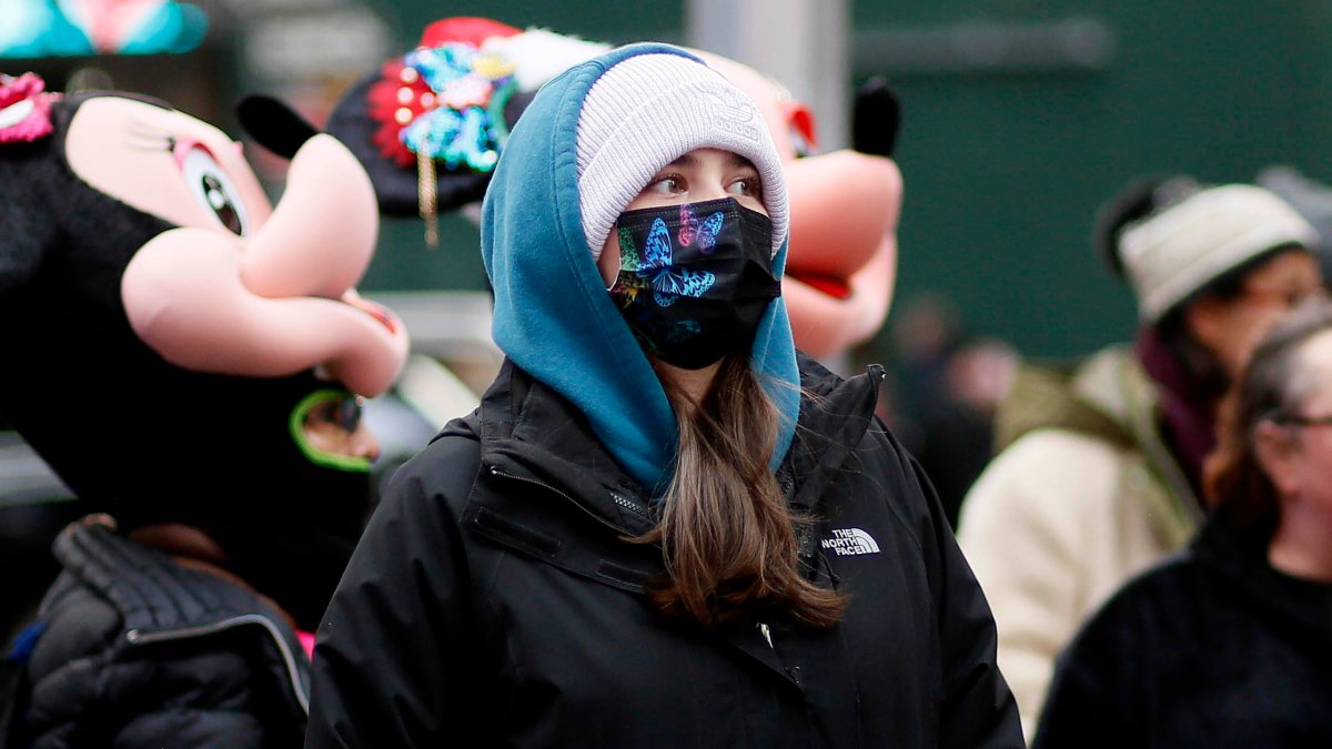 Aumentan las hospitalizaciones por COVID-19 en EEUU