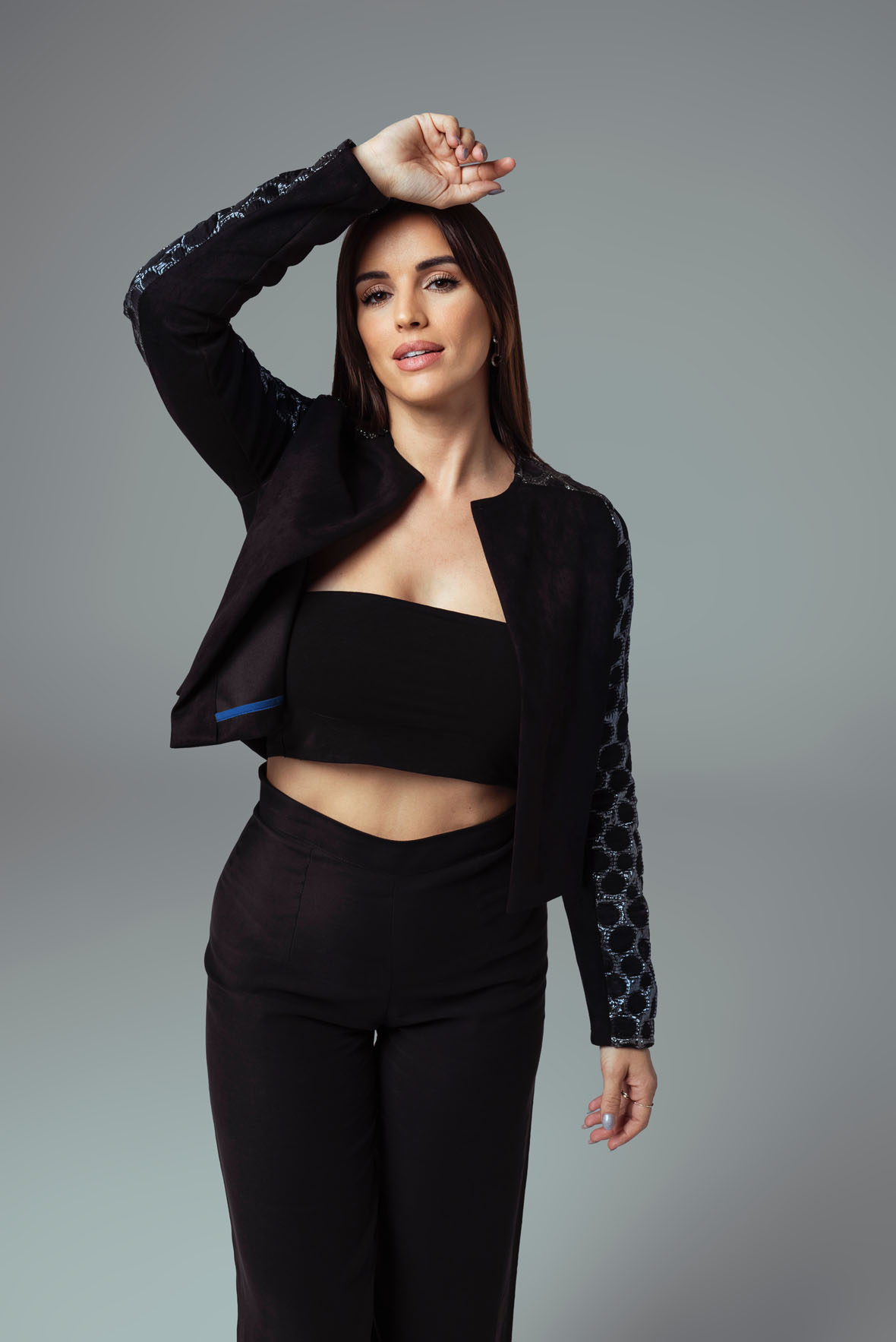 Noemí Navarro (@noemimisma) / Rafael Peralta