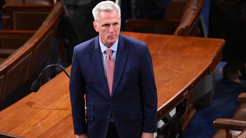 líder republicano Kevin McCarthy no defenderá “dar un cheque en blanco” a Ucrania