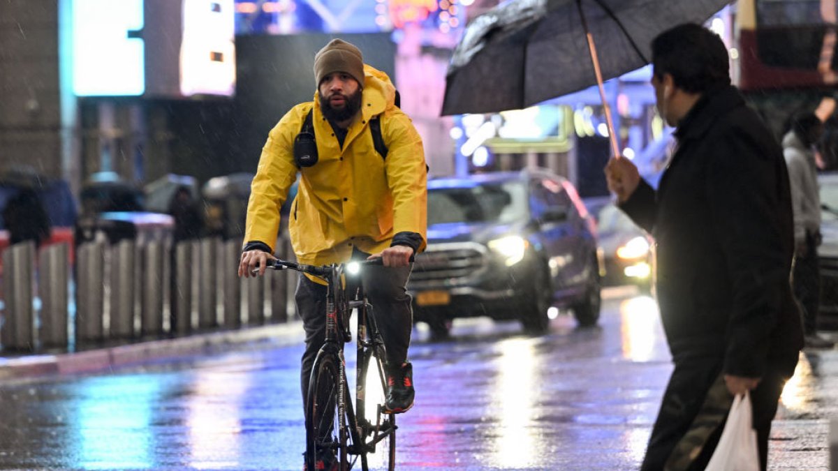 Tormenta invernal acecha a millones en EEUU con frío, nevadas y fuertes vientos