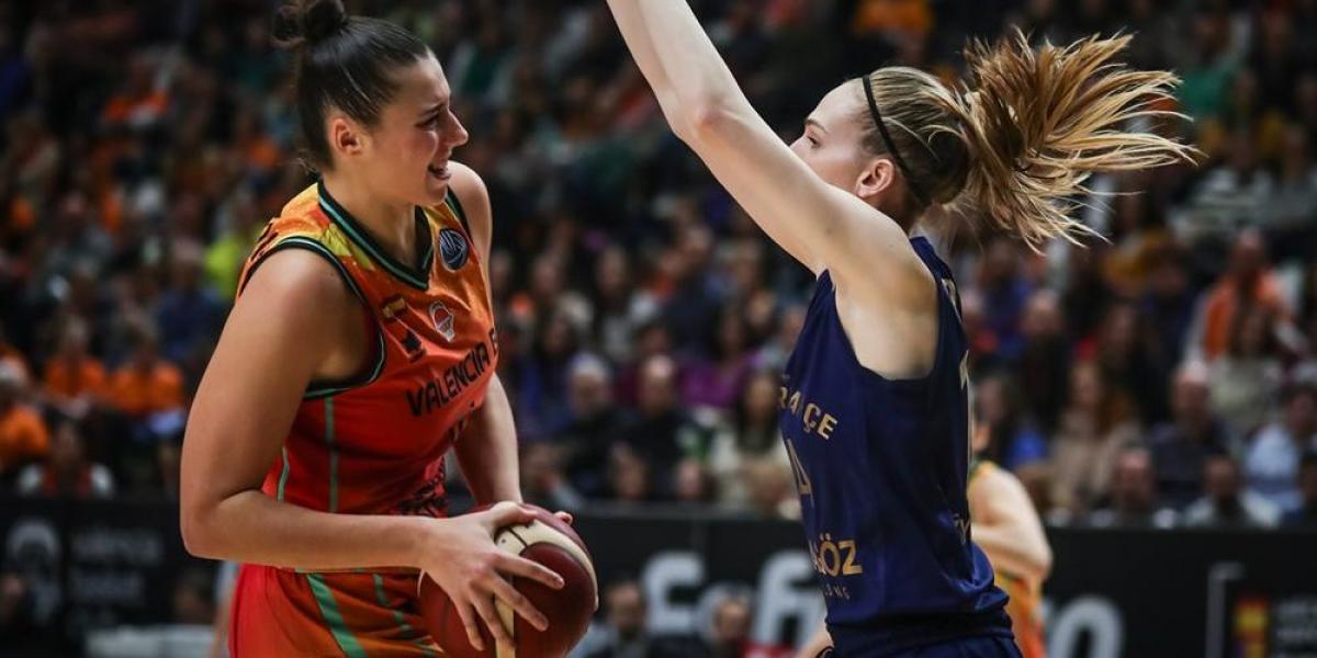 66-72: El Fenerbahçe controla a un correoso Valencia Basket