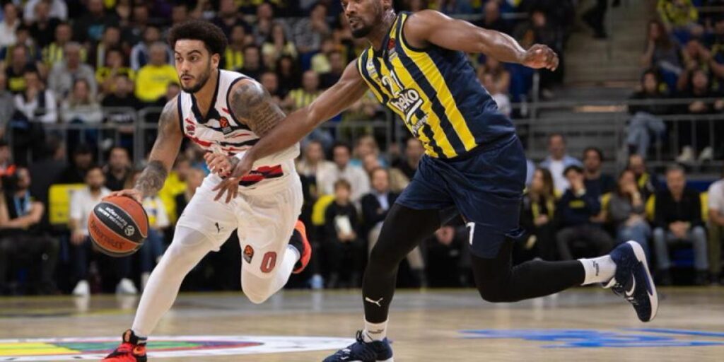 70-76: El Baskonia se doctora en Estambul