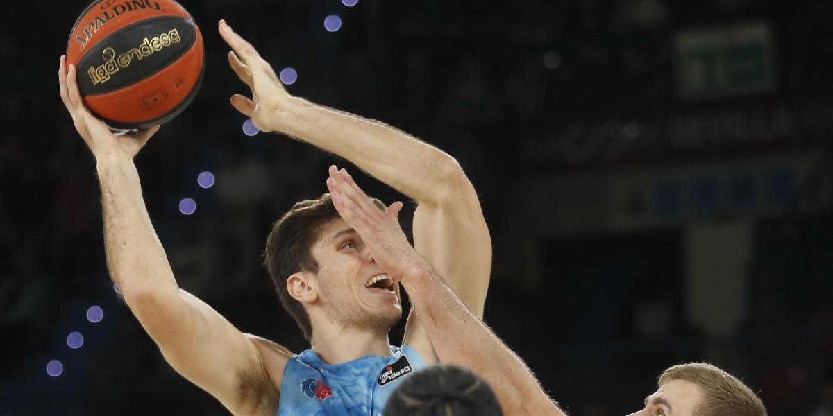 84-89: El Breogán se impone a pesar del recital de Evans