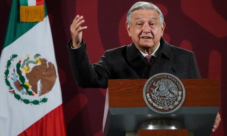 AMLO ya firmó el decreto que reconoce vacaciones dignas