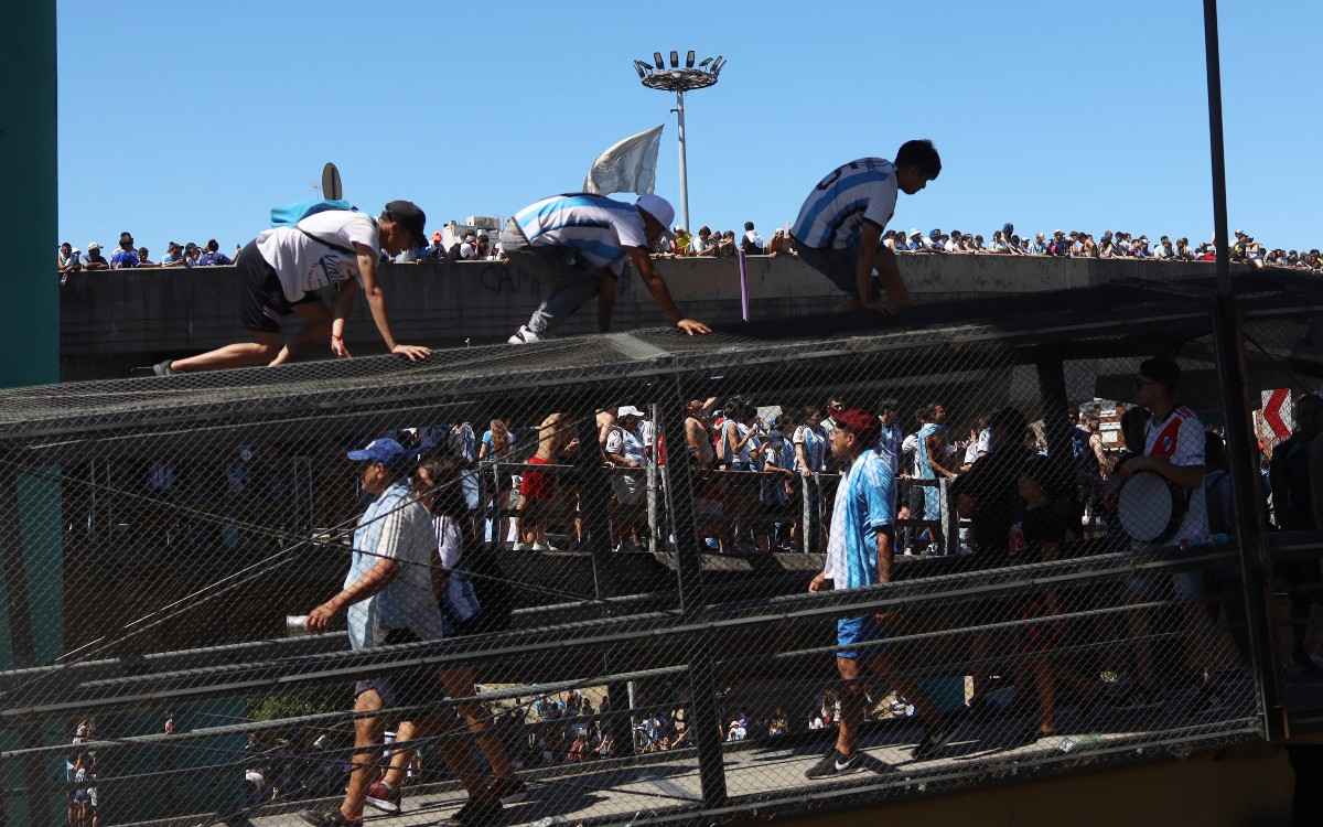 Al menos 31 lesionados durante festejos en Argentina | Videos