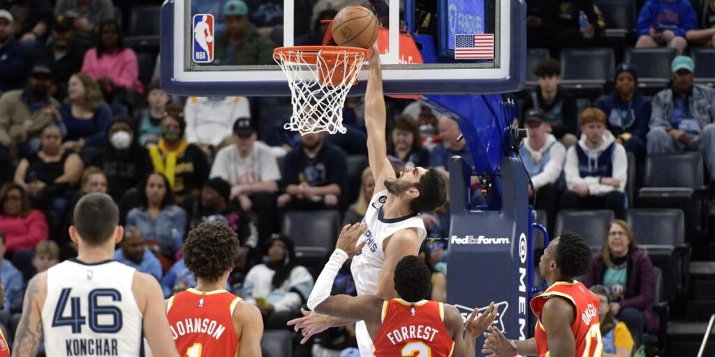 Aldama, un seguro de vida para los Grizzlies