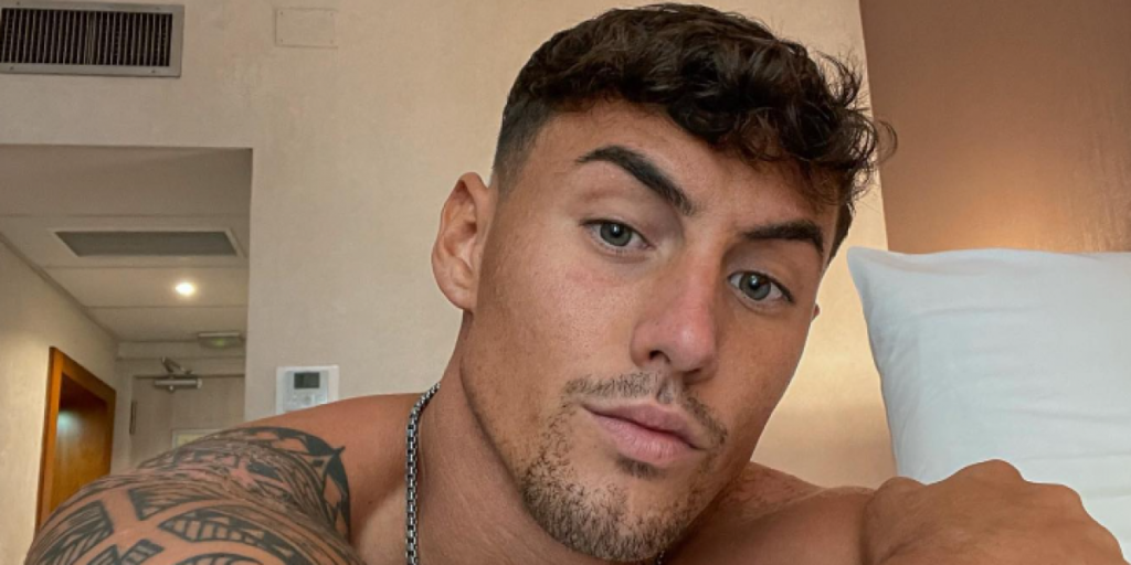 Álvaro Boix, de 'La isla de las tentaciones', habla claro sobre sus retoques estéticos