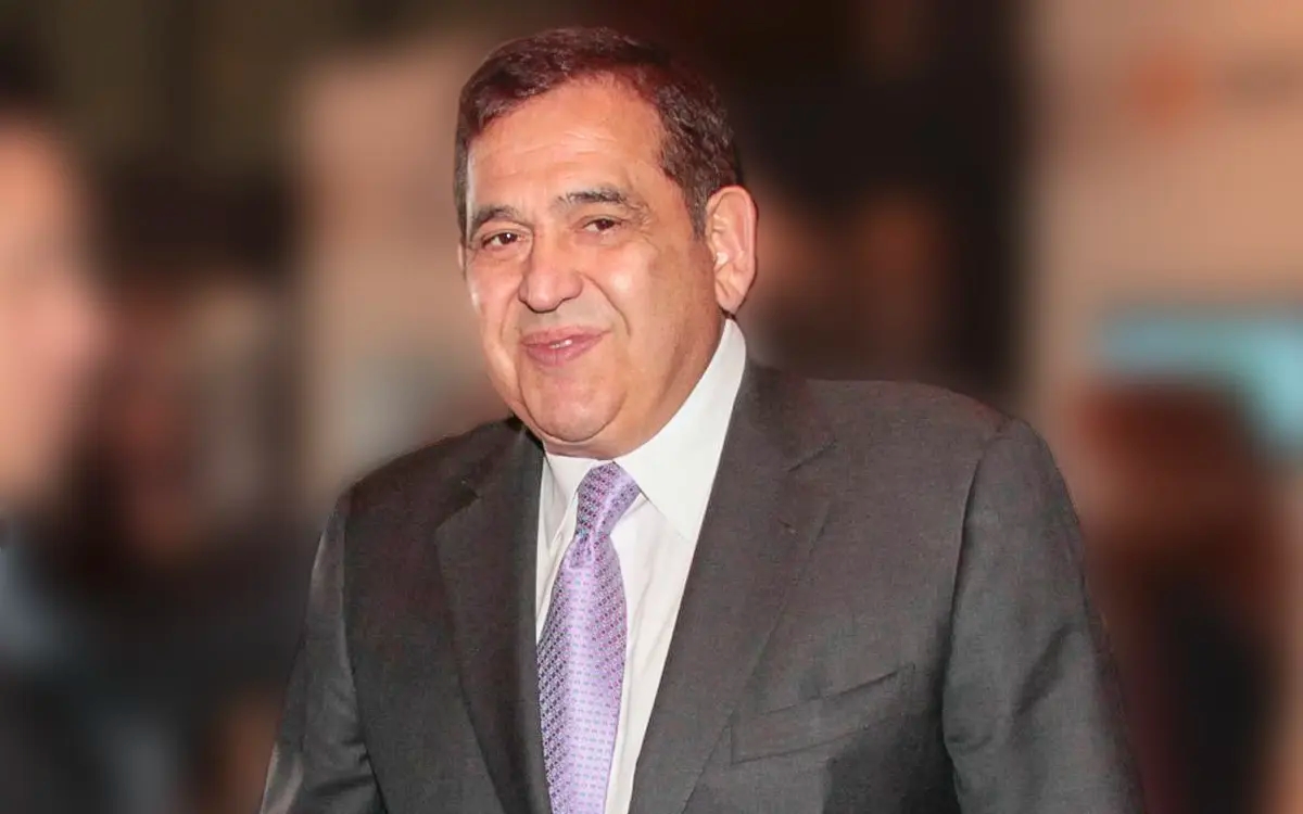 Ancira da segundo pago a Pemex por 54 millones dólares