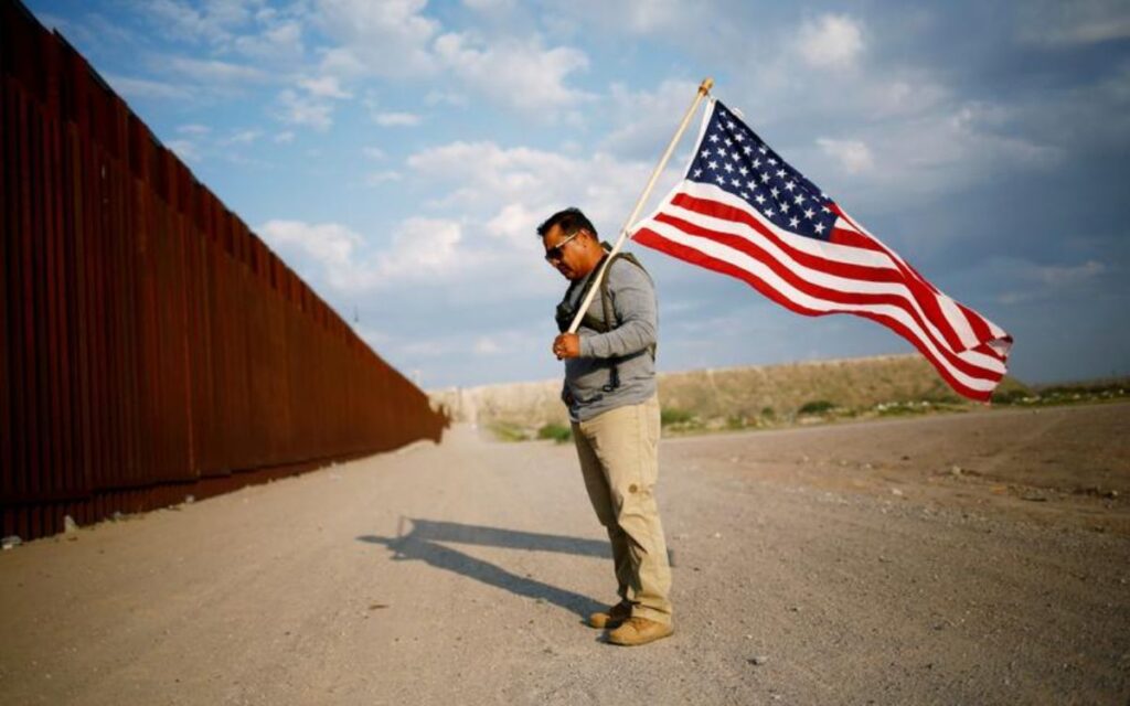 Aprueban iniciativa para frenar deportaciones de veteranos en EU