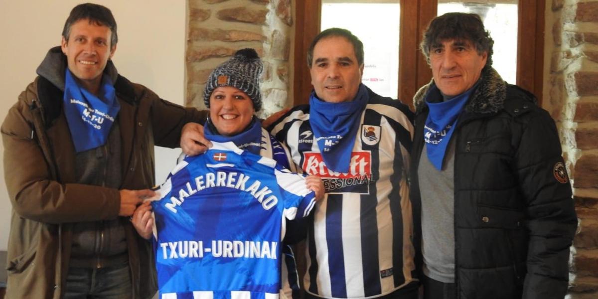 Aranburu apadrina una peña en Navarra