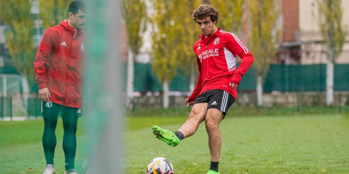 Artola ocupa el puesto 19 en el ranking de minutos del Burgos