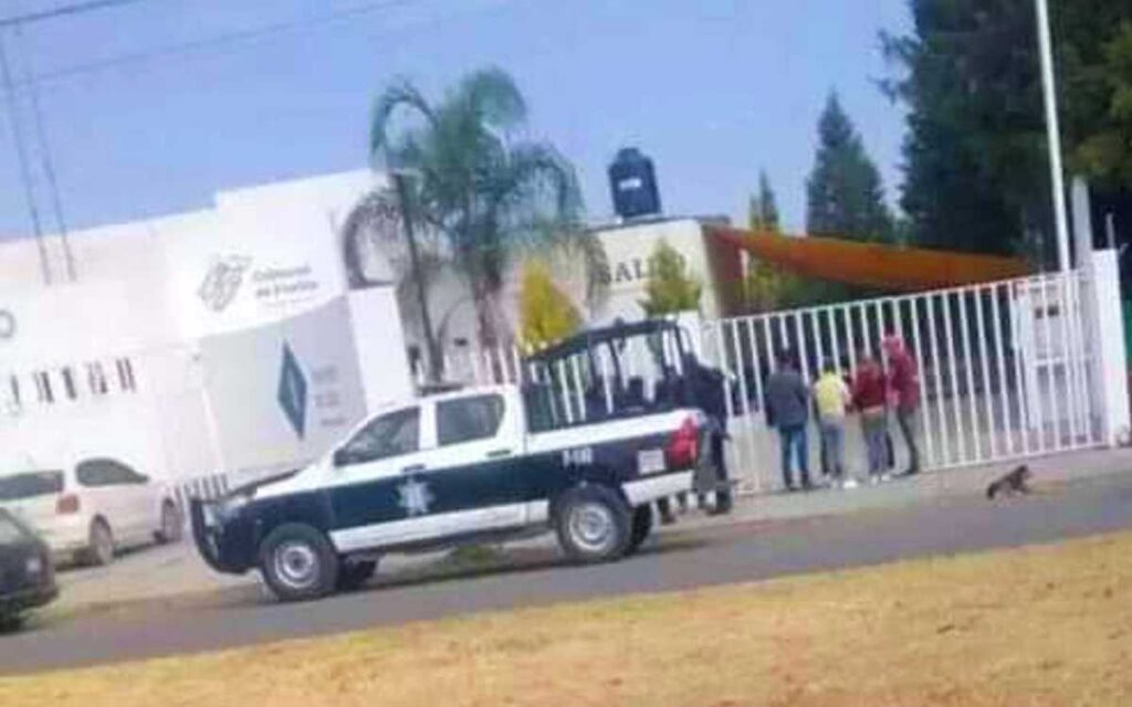 Asesinan a niño durante asalto a familia en Puebla