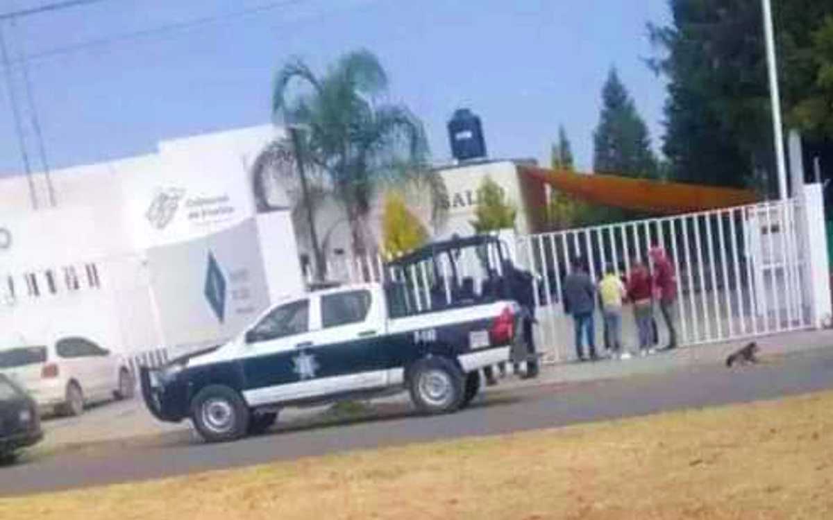 Asesinan a niño durante asalto a familia en Puebla