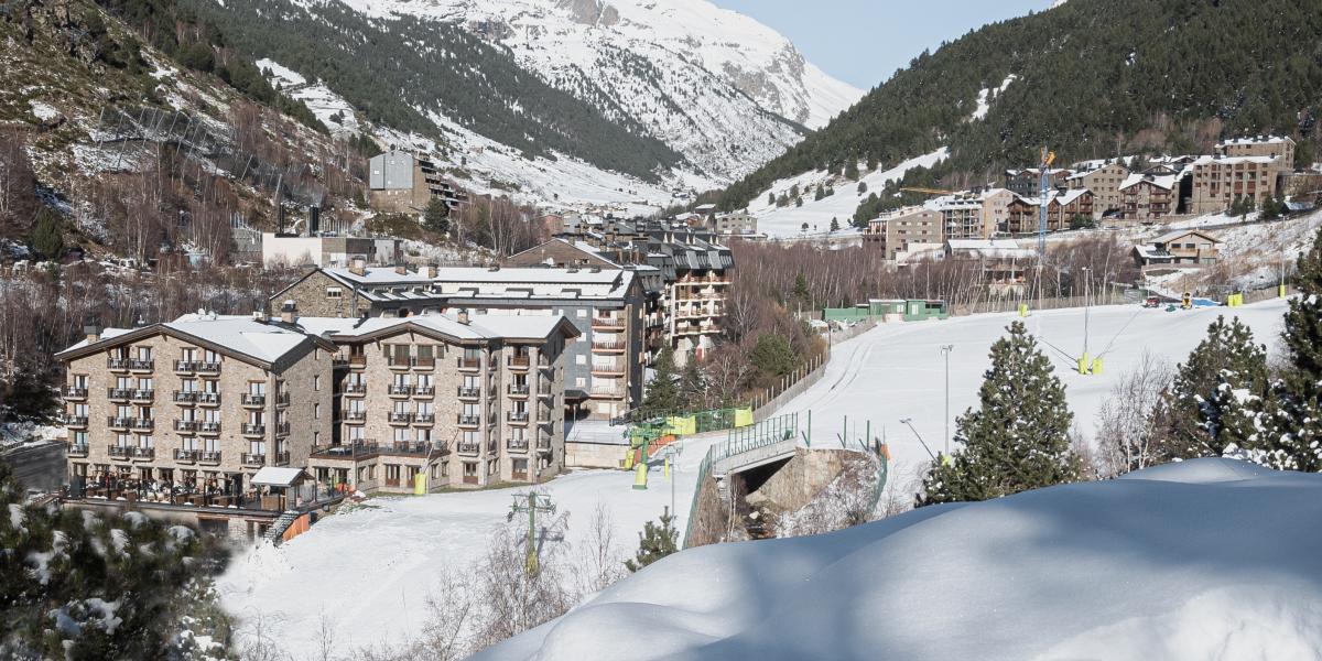 Así es el primer hotel de lujo con dos pistas privadas