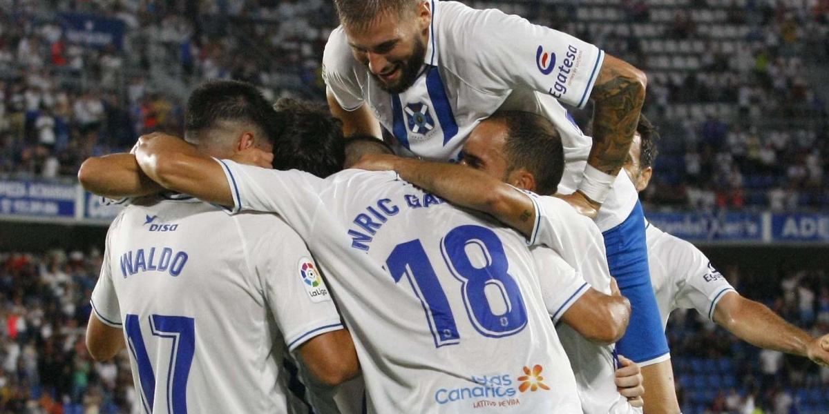 Así ha sido el Tenerife 2 - 0 Alavés: resumen, resultado y goles | LaLiga SmartBank