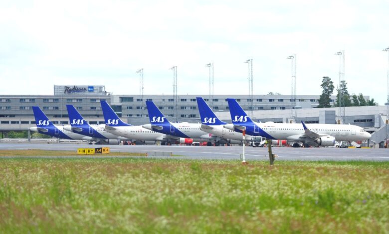Avión aterriza por parto... Era un plan de migrantes para ingresar a España