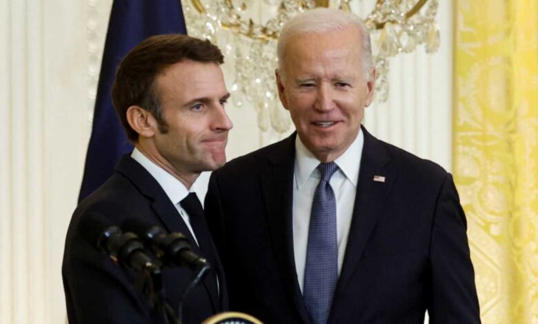 Biden hablaría con Putin, pero solo para terminar la guerra