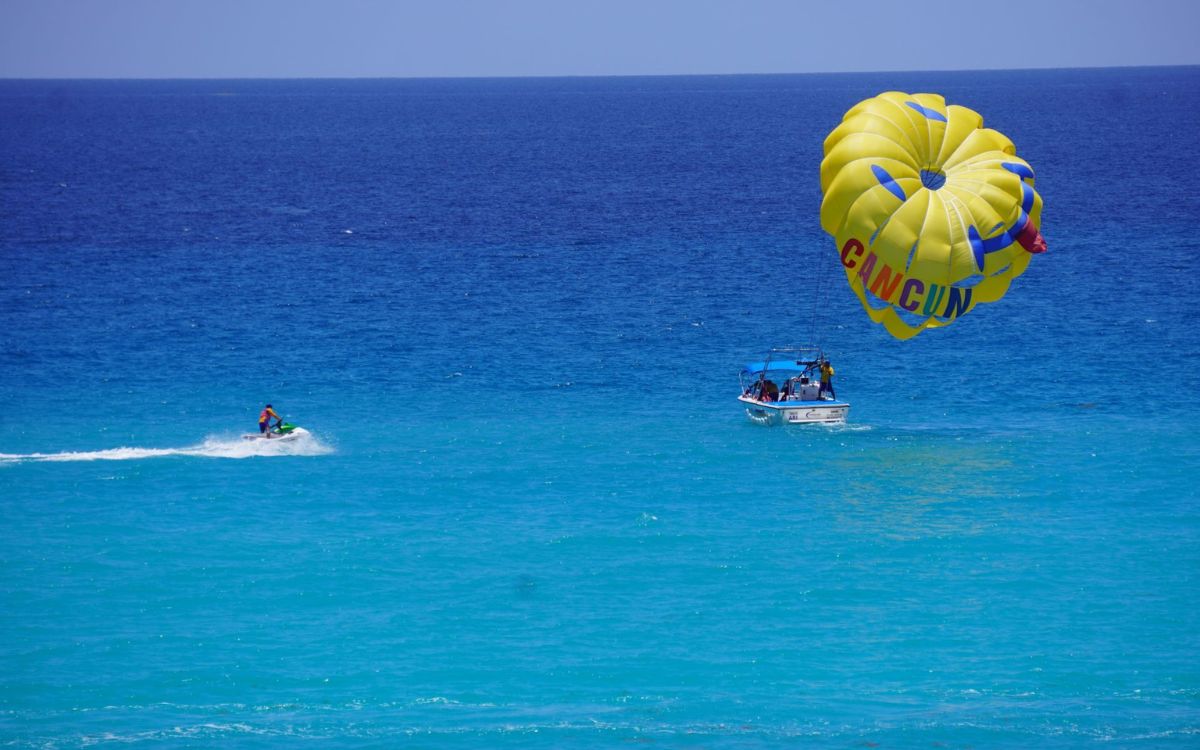 Comisión de diputados aprueba dividir ‘vacaciones dignas’