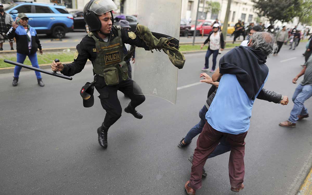 Congresistas de Perú presentarán denuncia constitucional contra Dina Boluarte