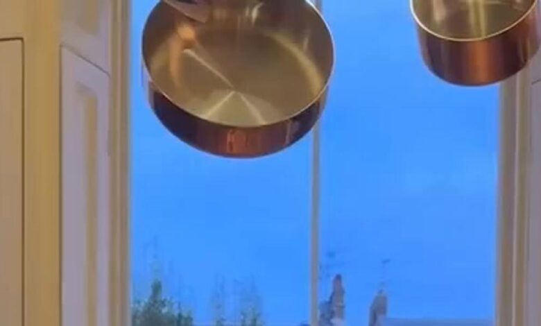 David Beckham pillado 'in fraganti' cantando 'All I want for Christmas is you'