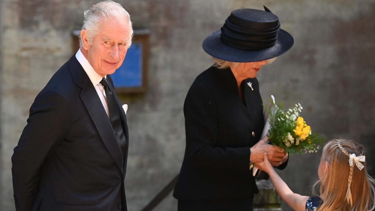 “De qué parte de África procede”: asistente de Charles III dimite por comentarios racistas