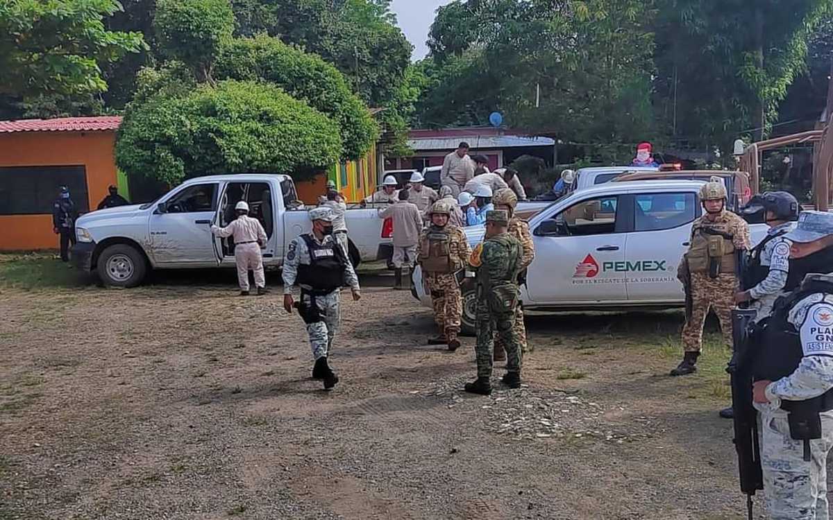 Desalojan a una población en Oaxaca por fuga en ducto Pemex