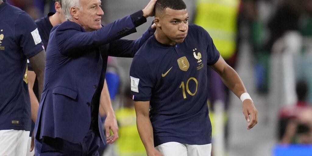 Deschamps: "Inglaterra hará todo lo posible para frenar a Mbappé"