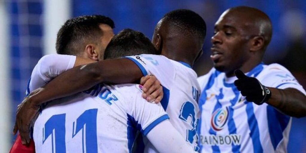 Dulce Navidad para el Leganés y reflexión para el Zaragoza