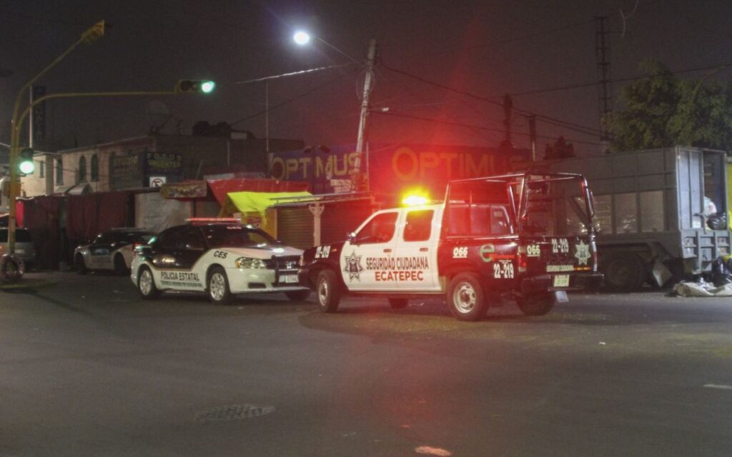 Edomex: Balacera en bazar navideño deja un muerto y un herido