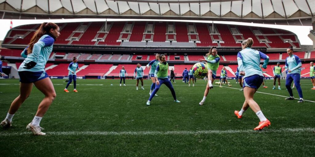 El Atlético Femenino abrirá su entreno al público el próximo 4 de enero