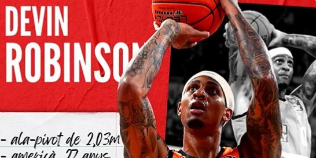 El Baxi Manresa ficha al ala-pívot Devin Robinson