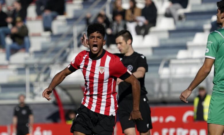 El Cornellà llega a tiempo de sumar ante el Bilbao Athletic