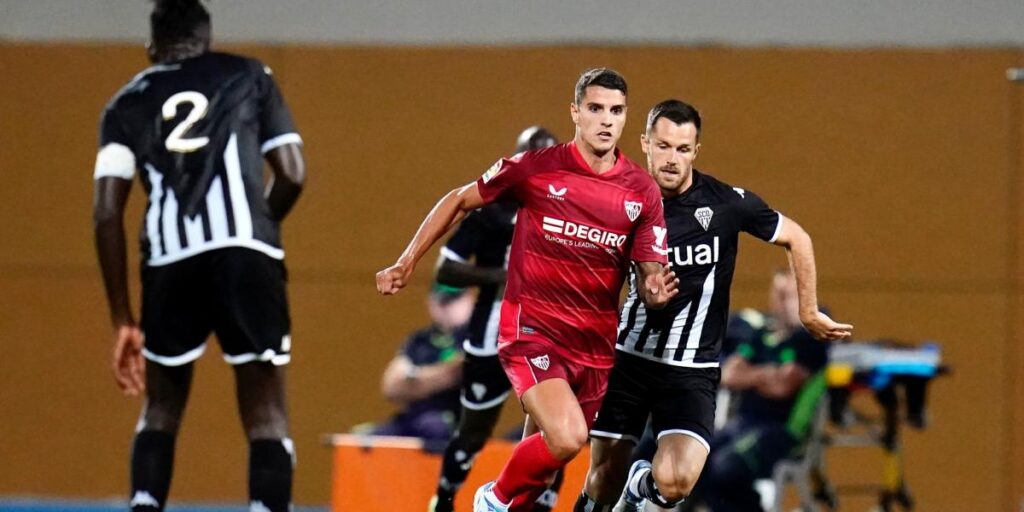 El Sevilla cambia de estadio para el amistoso ante el Volendam