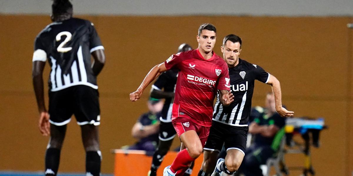 El Sevilla cambia de estadio para el amistoso ante el Volendam