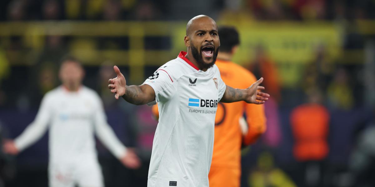 El Sevilla reestructura su servicio médico