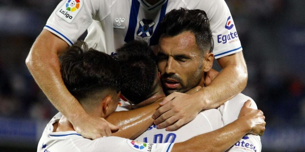 El Tenerife frena al Alavés