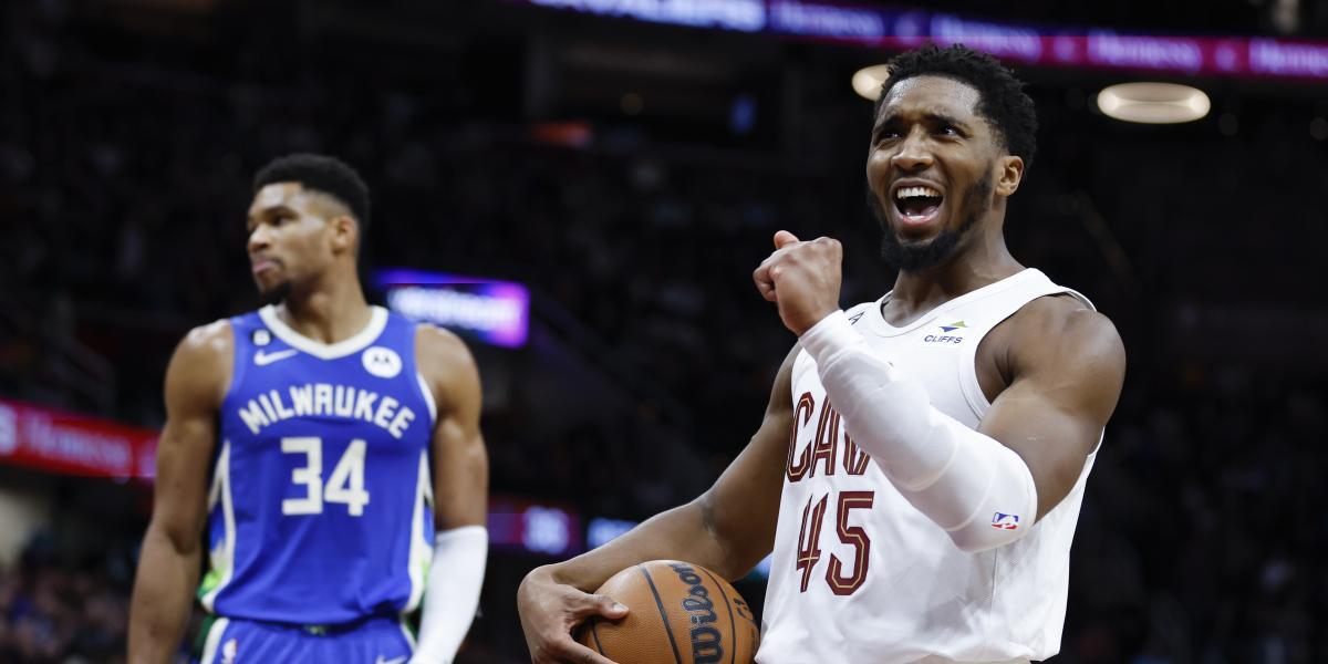 El juego coral de los Cavs se impone a la exhibición de Anteto