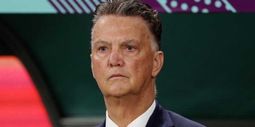 El relevo de Van Gaal por Koeman ya es oficial