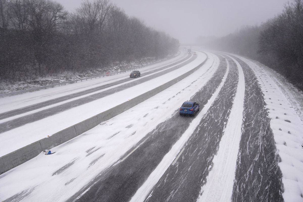 El temporal ‘Elliot’ provoca al menos siete muertes y deja a 240 millones de estadounidenses bajo temperaturas árticas